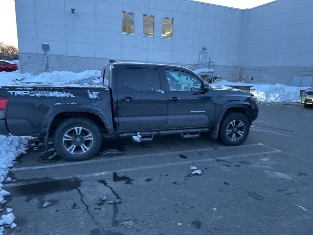 2019 Toyota Tacoma TRD Sport