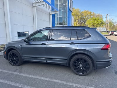 2021 Volkswagen Tiguan SE R-Line Black