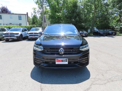 2022 Volkswagen Tiguan SE R-Line Black
