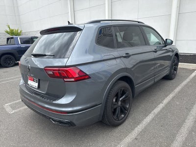 2023 Volkswagen Tiguan SE R-Line Black