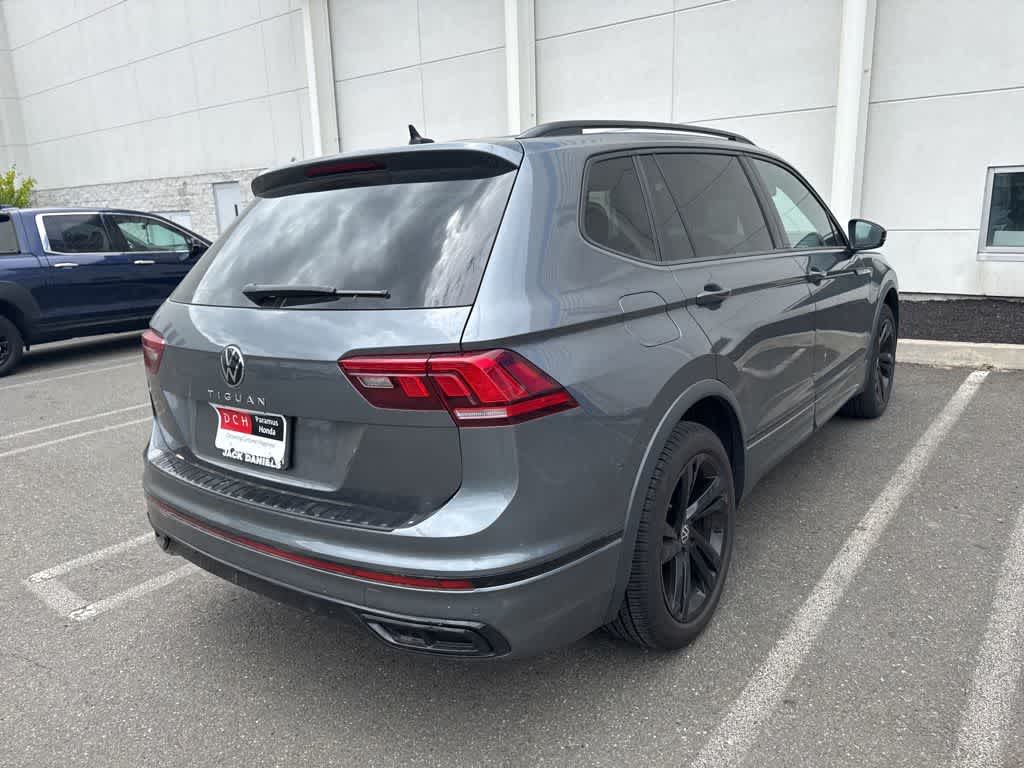 2023 Volkswagen Tiguan SE R-Line Black
