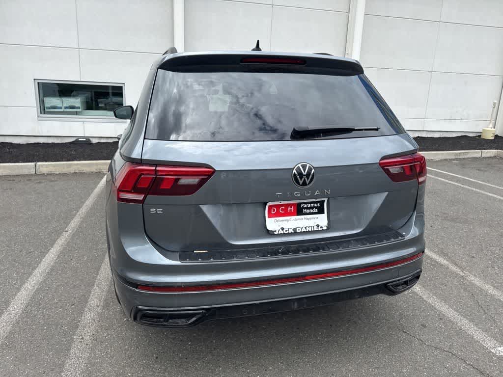2023 Volkswagen Tiguan SE R-Line Black