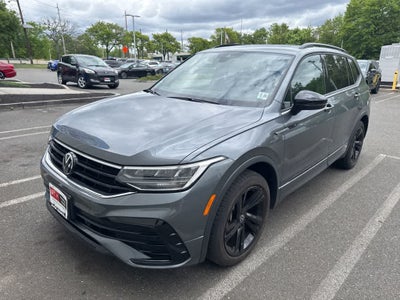 2023 Volkswagen Tiguan SE R-Line Black