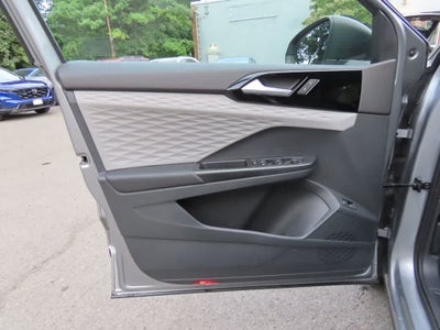 2023 Volkswagen Taos S