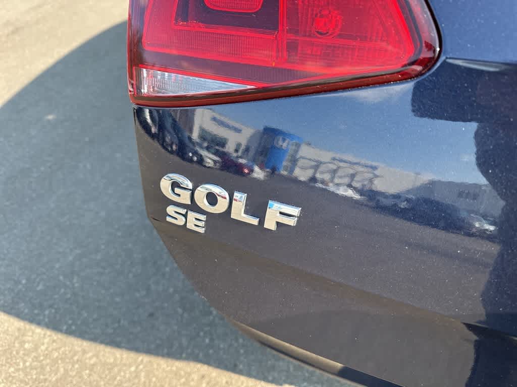 2016 Volkswagen Golf TSI SE