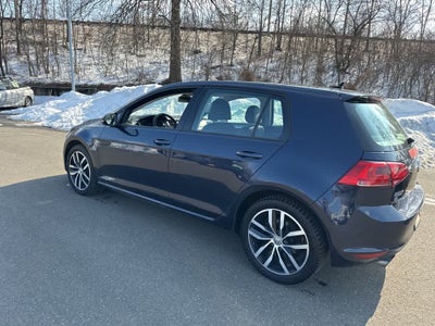 2016 Volkswagen Golf TSI SE