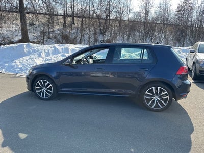 2016 Volkswagen Golf TSI SE