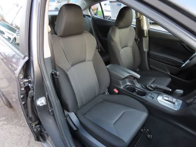 2022 Subaru Impreza 4-door CVT