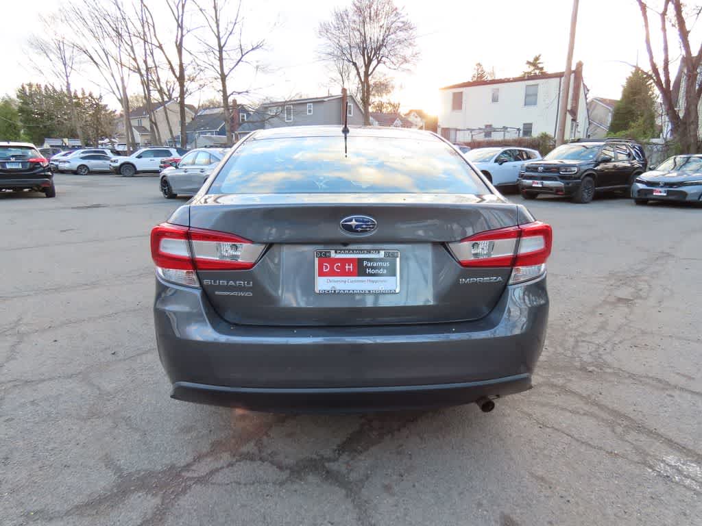 2022 Subaru Impreza 4-door CVT