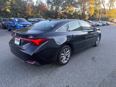 2021 Toyota Avalon Hybrid XLE