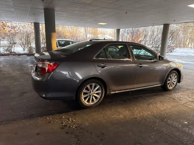2014 Toyota Camry Hybrid XLE