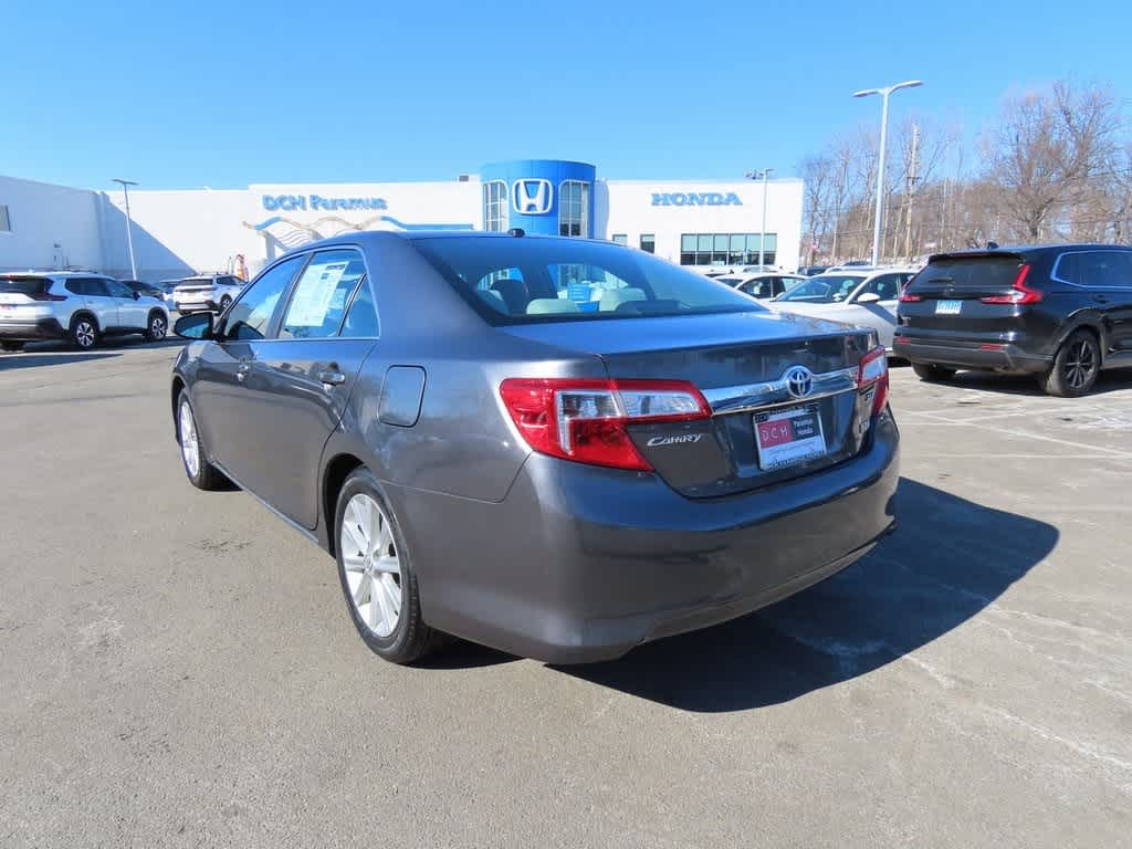 2014 Toyota Camry Hybrid XLE