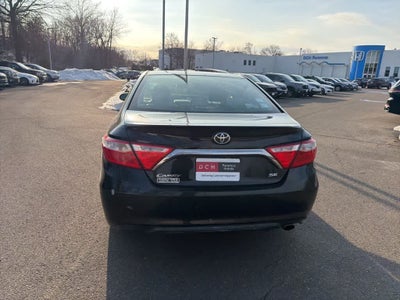 2015 Toyota Camry SE