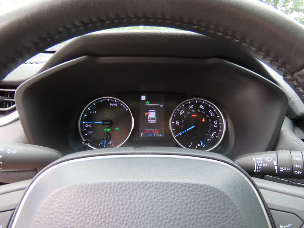 2022 Toyota RAV4 Hybrid XLE