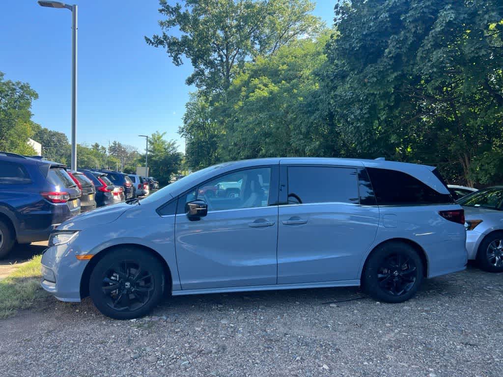 2024 Honda Odyssey Sport