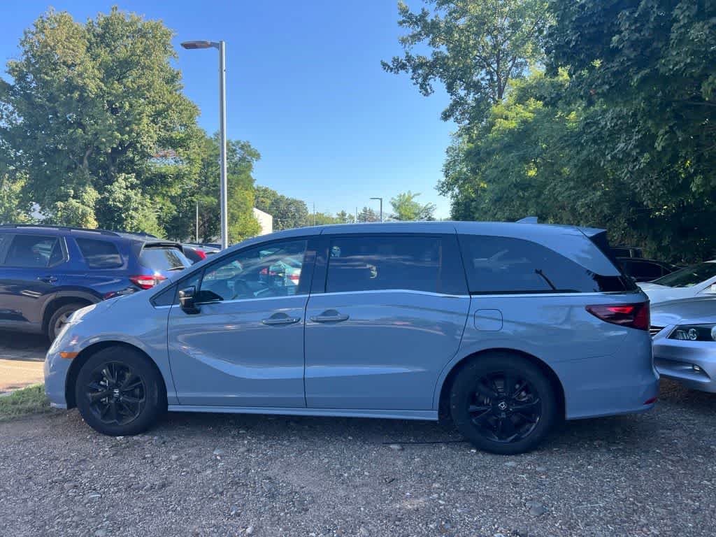 2024 Honda Odyssey Sport