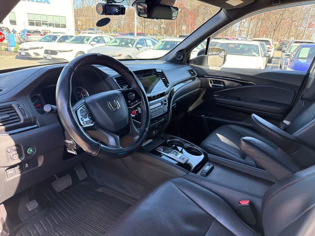 2022 Honda Pilot Black Edition