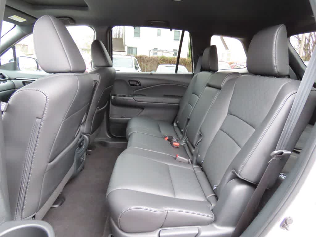 2023 Honda Passport Elite