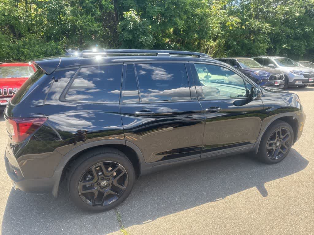 2024 Honda Passport Black Edition