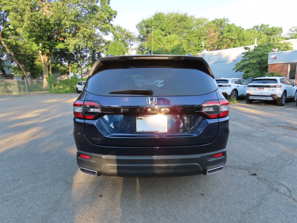 2023 Honda Pilot Sport