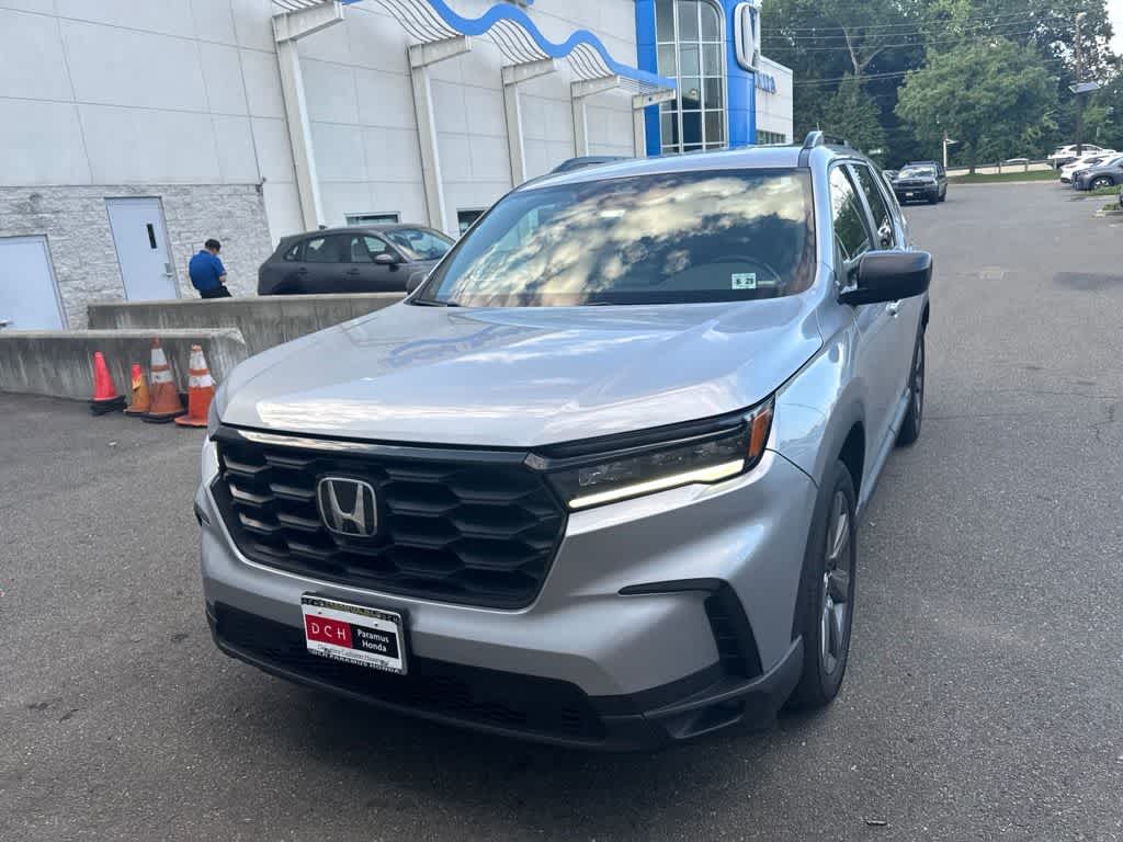 2025 Honda Pilot Sport
