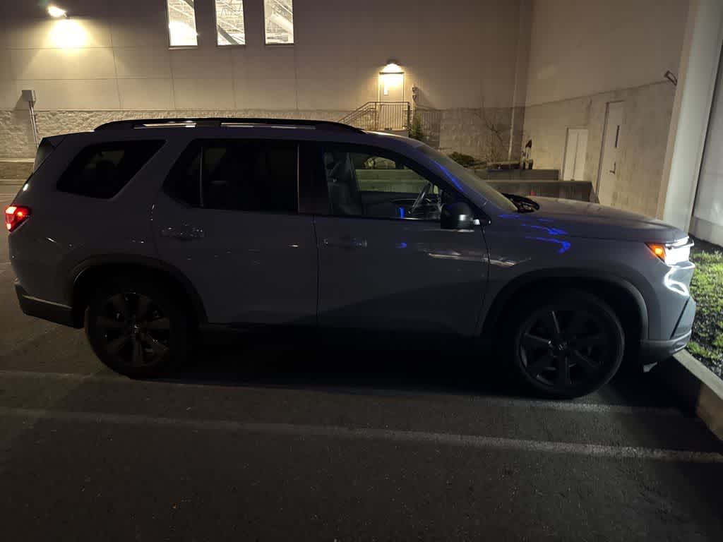 2025 Honda Pilot Sport
