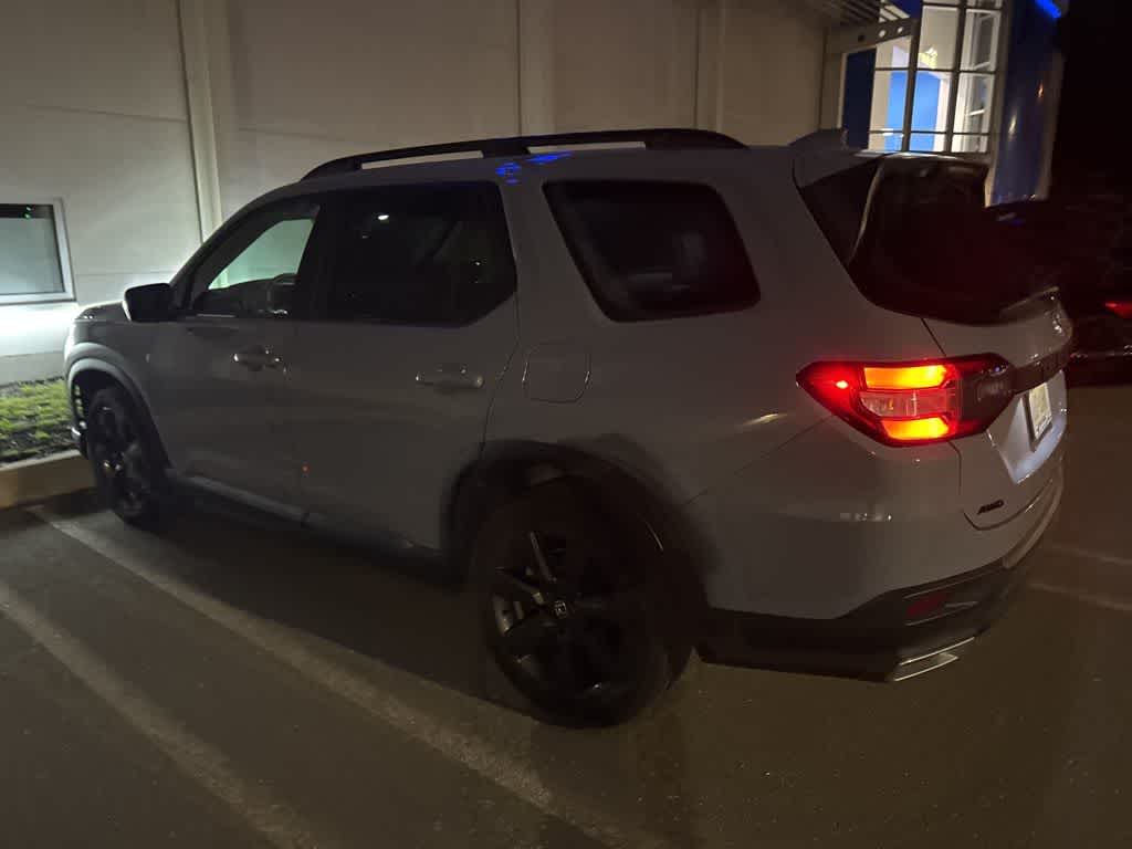 2025 Honda Pilot Sport
