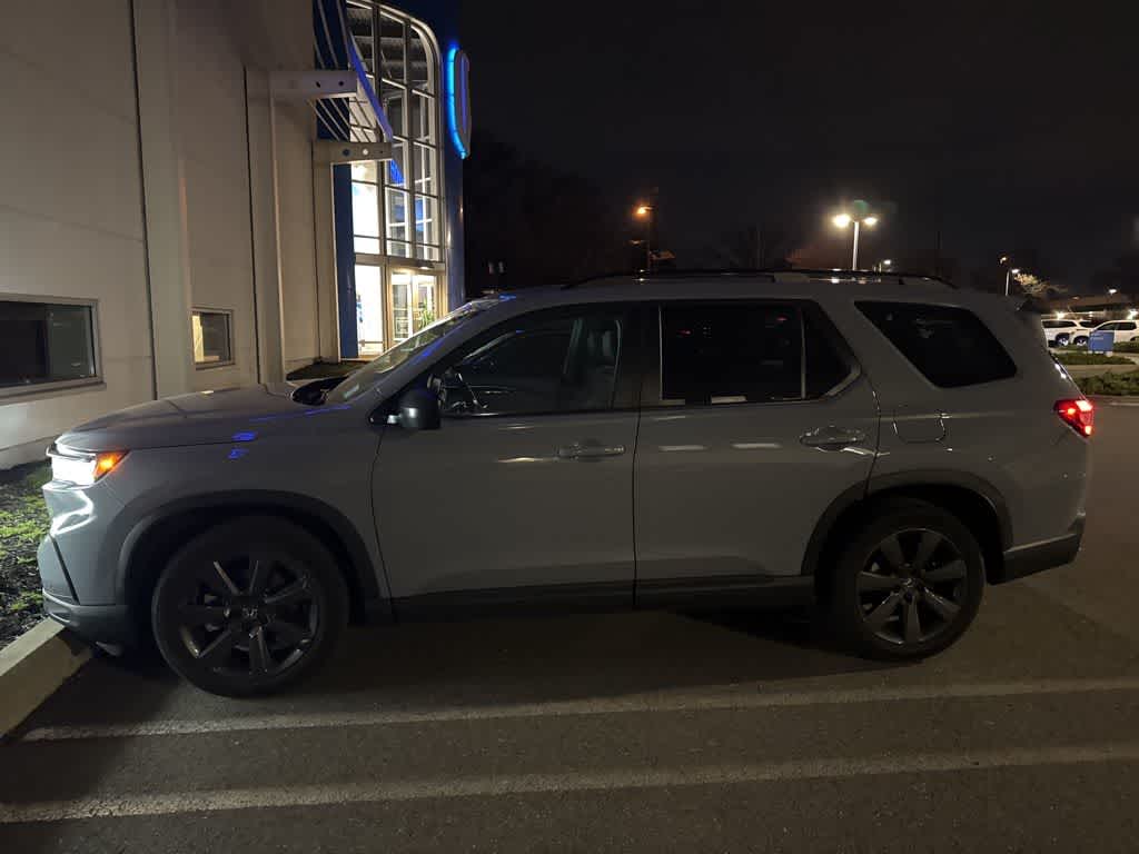 2025 Honda Pilot Sport