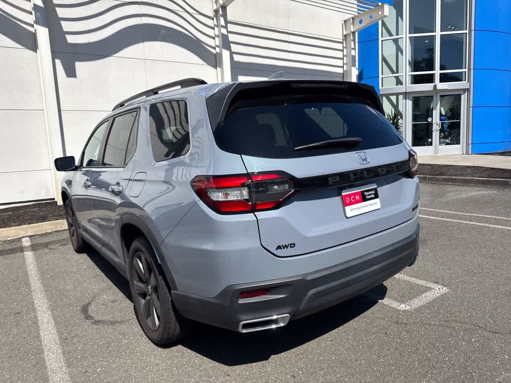 2023 Honda Pilot Sport