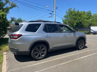 2023 Honda Pilot Sport