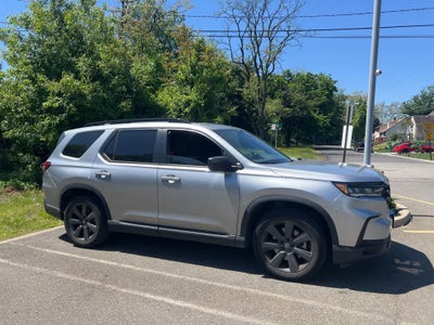 2023 Honda Pilot Sport