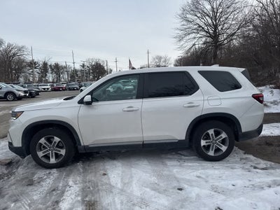 2024 Honda Pilot EX-L 8 Passenger