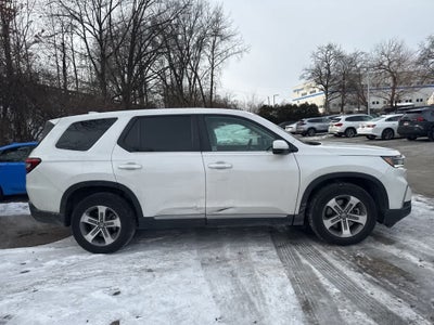 2024 Honda Pilot EX-L 8 Passenger