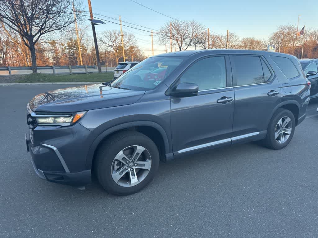 2023 Honda Pilot EX-L 7 Passenger