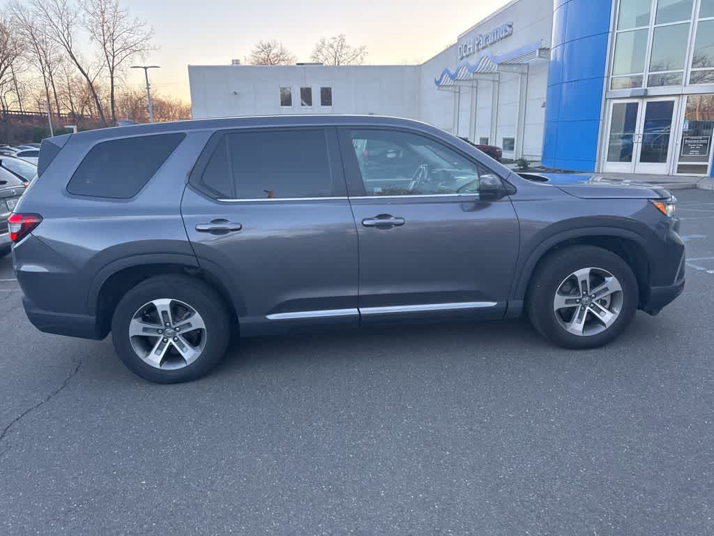 2023 Honda Pilot EX-L 7 Passenger