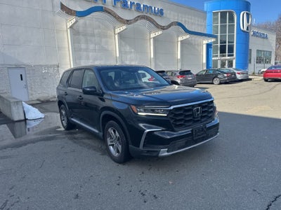 2023 Honda Pilot EX-L 7 Passenger