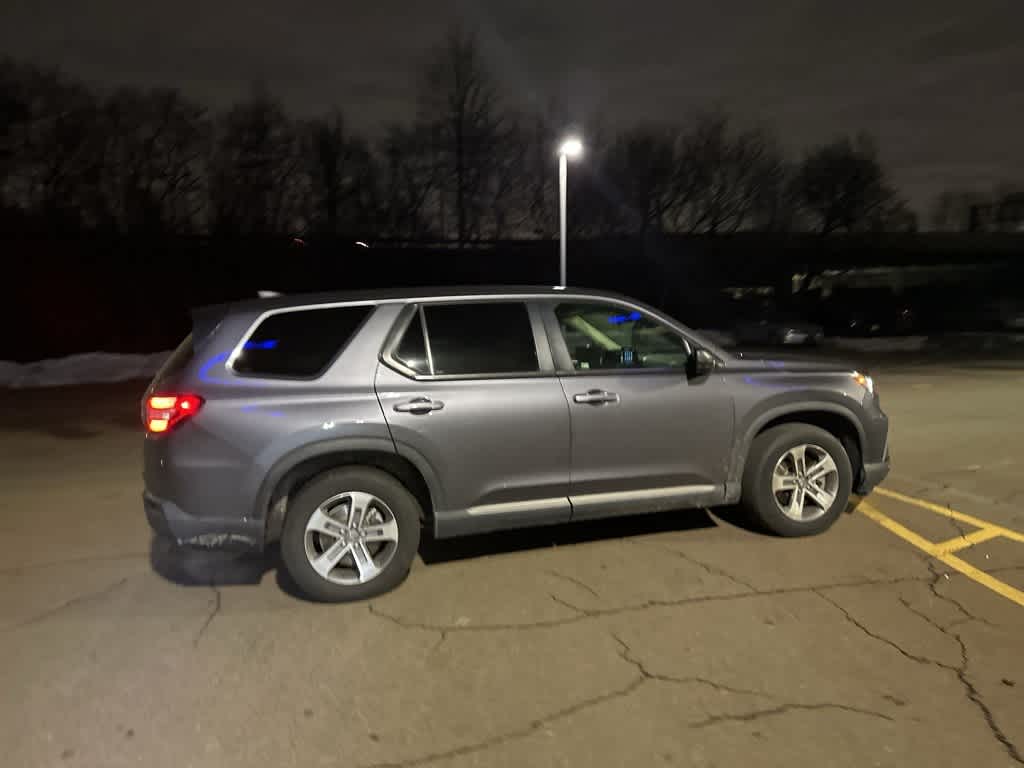 2023 Honda Pilot EX-L 7 Passenger