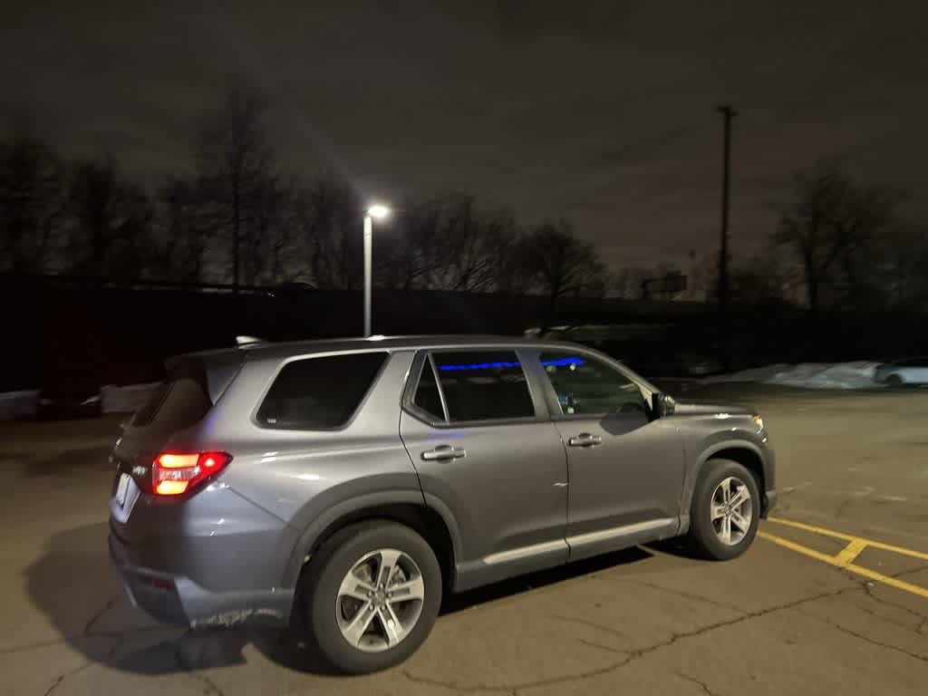 2023 Honda Pilot EX-L 7 Passenger