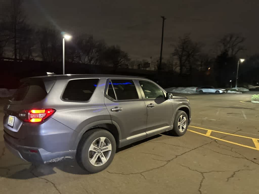 2023 Honda Pilot EX-L 7 Passenger