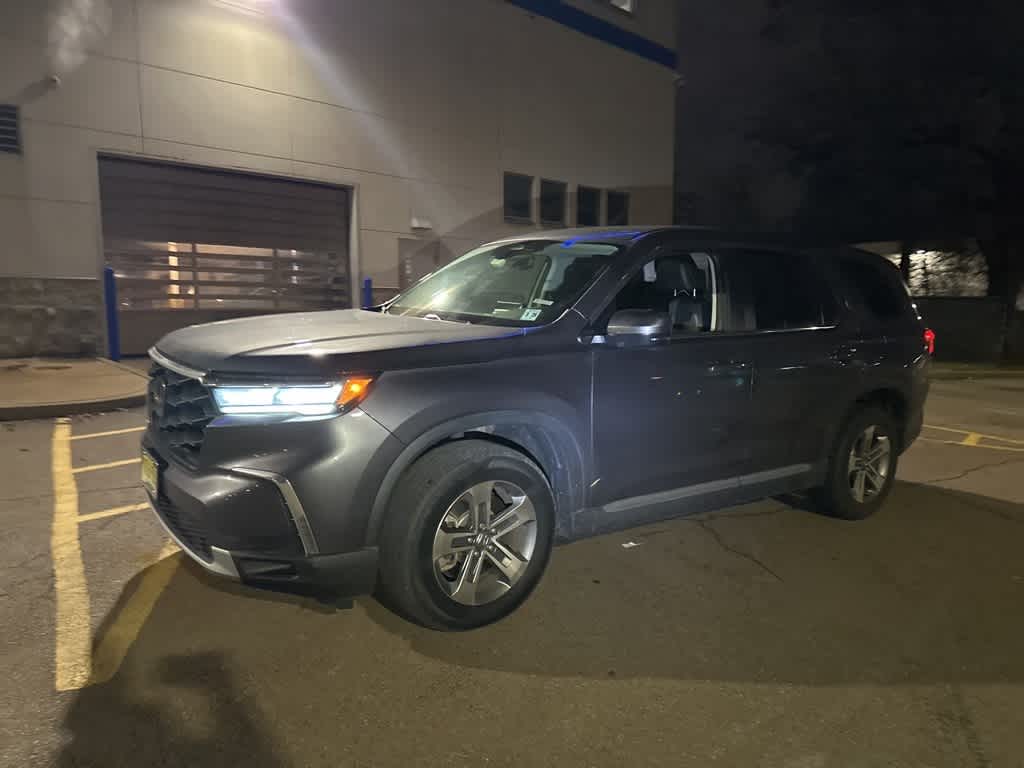 2023 Honda Pilot EX-L 7 Passenger