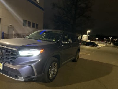 2023 Honda Pilot EX-L 7 Passenger
