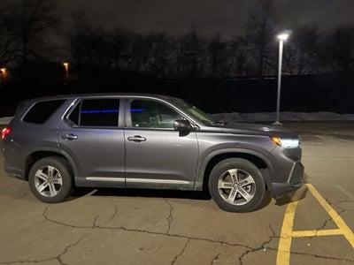 2023 Honda Pilot EX-L 7 Passenger