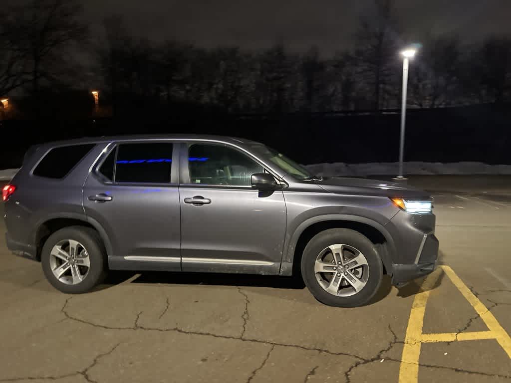 2023 Honda Pilot EX-L 7 Passenger
