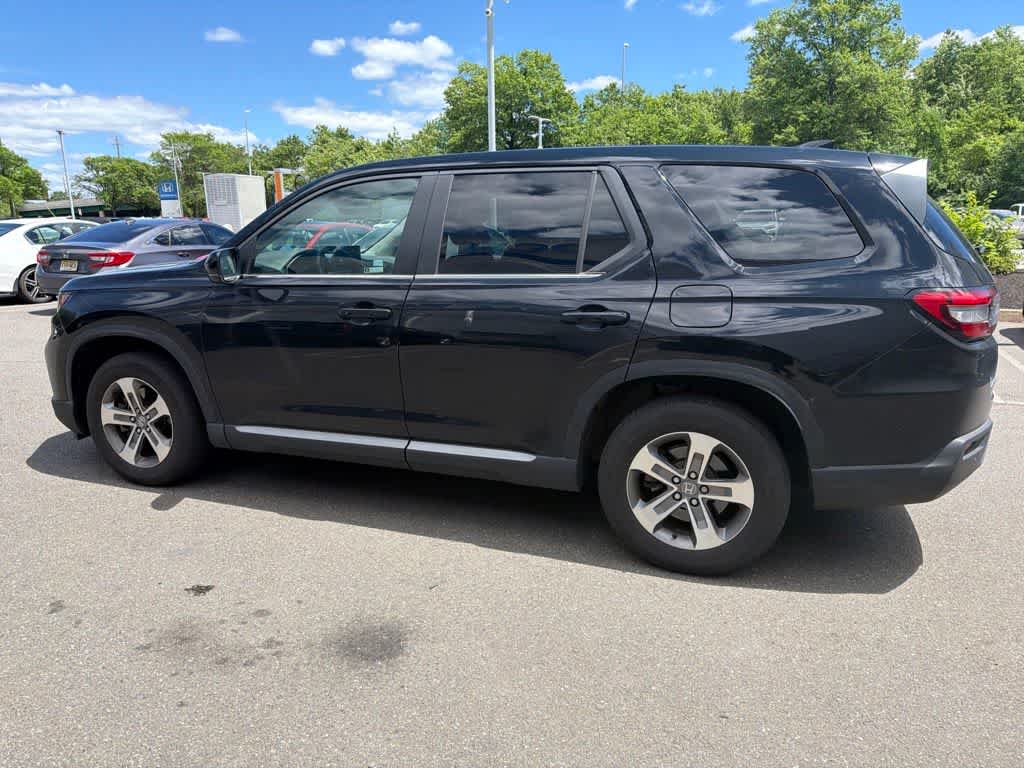 2023 Honda Pilot EX-L 7 Passenger