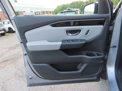 2023 Honda Pilot EX-L 7 Passenger