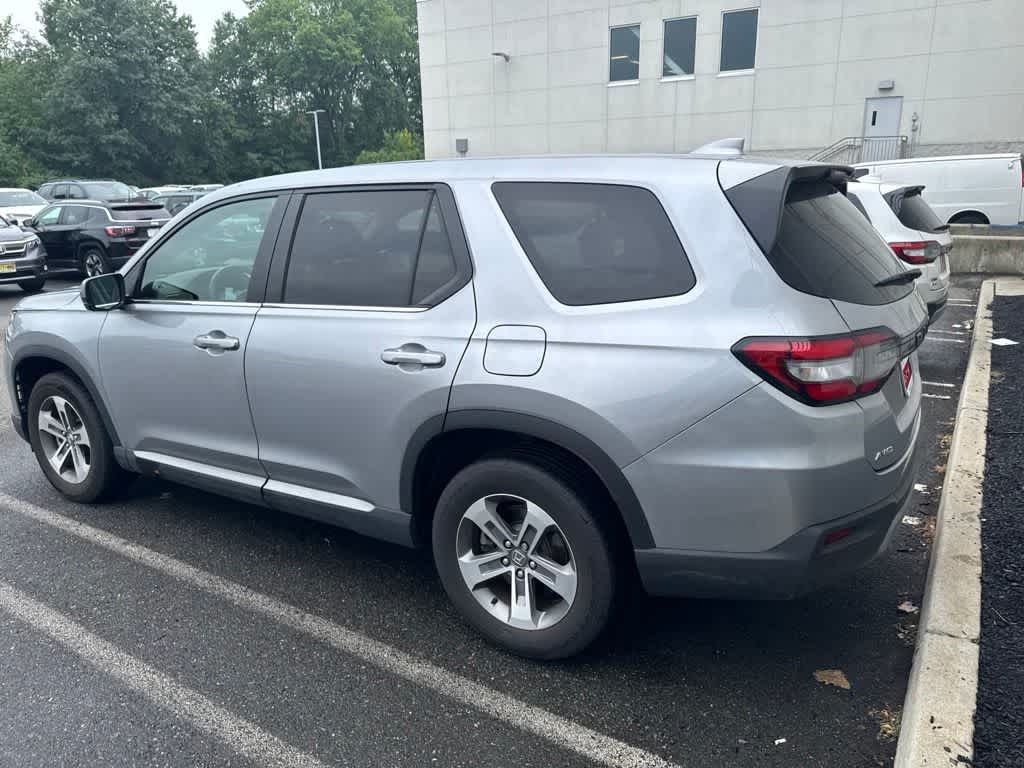 2023 Honda Pilot EX-L 7 Passenger