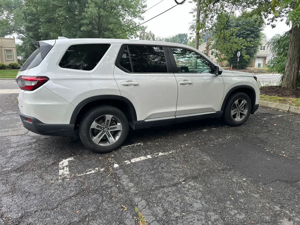 2023 Honda Pilot EX-L 7 Passenger