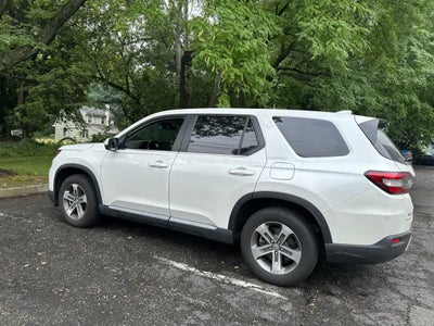 2023 Honda Pilot EX-L 7 Passenger