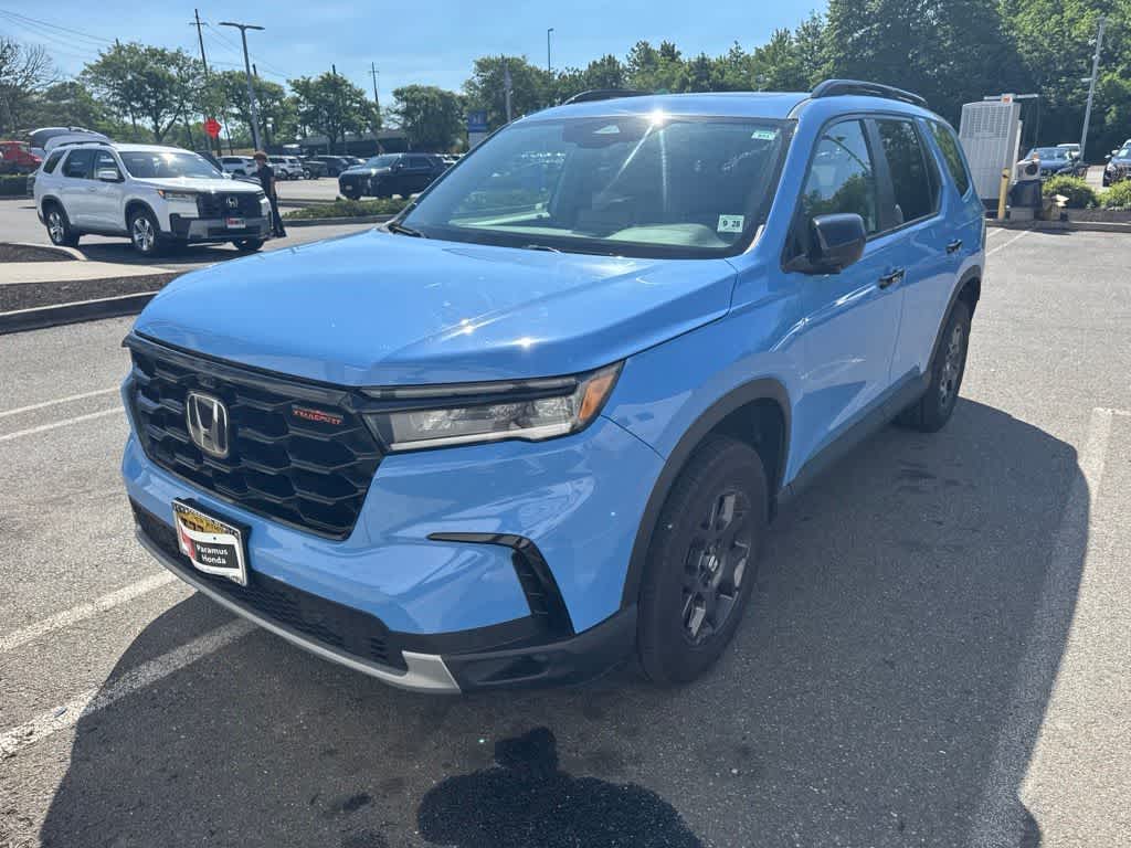 2023 Honda Pilot TrailSport