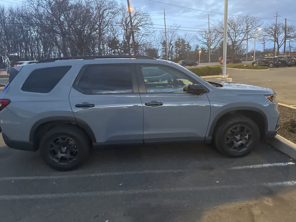2023 Honda Pilot TrailSport